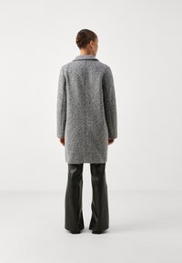 Vero Moda Petite VMAMBERBECCA COAT  - Palton scurt - mottled grey