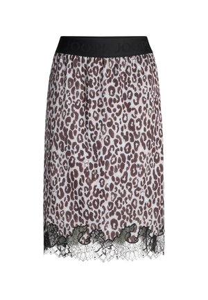 Spódnica w panterkę z miękkiego materiału, wyposażona w czarny elastyczny pas i ozdobny koronkowy brzeg, dodający faktury oraz kontrastu.