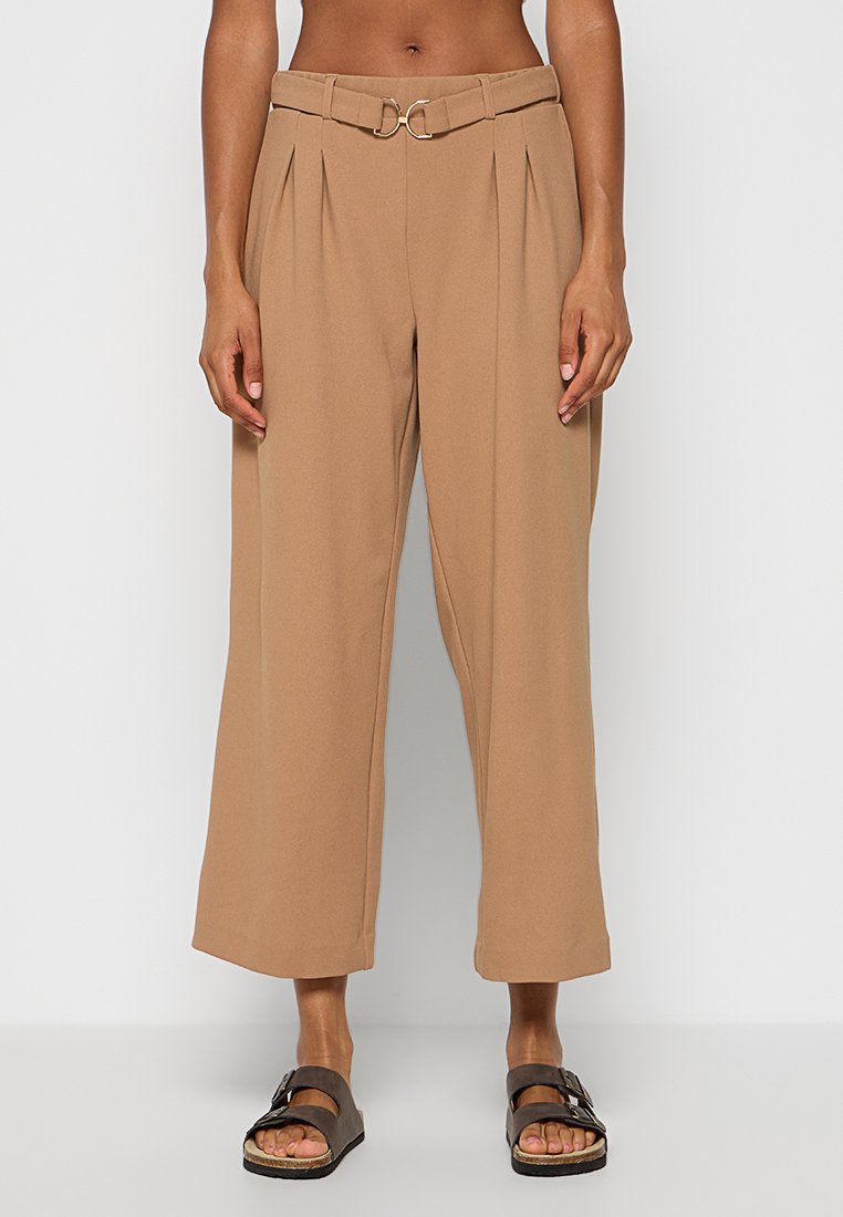 Vero Moda Petite Broek niet gedefinieerd Vero Moda Petite Broek niet gedefinieerd
