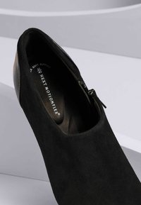 Next FOREVER COMFORTÂ WITH MOTIONFLEX   - Pumps - black