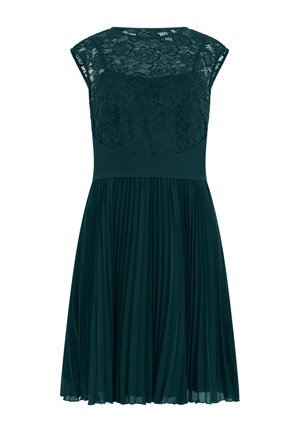 Donkergroene mouwloze jurk met een bloemrijke kanten top en geplooide chiffon rok, voorzien van een getailleerde tailleband.