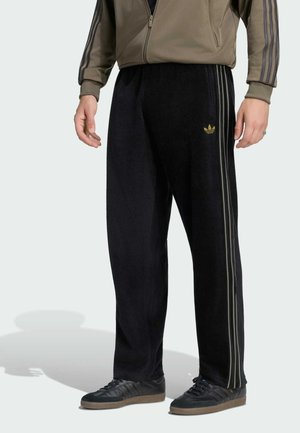 adidas Originals, ADIDAS ORIGINALS FIREBIRD VELOUR TRACK PANTS - Pantaloni sportivi - black