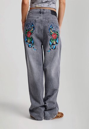 Ed Hardy, WOMENS SNAKE AND ROSES VINTAGE WASH RELAXED JEANS - Relaxed fit jeans - grey
