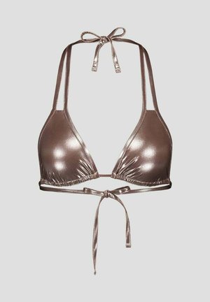 Bronzen metalen bikini-top met gestrikte schouderbanden, driehoekige vorm, geplooide cups en verstelbare achterkant. Glad oppervlak met een glanzende afwerking.