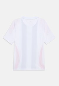 White short-sleeve t-shirt with a rounded neck, featuring pink accents on the shoulders and a lightweight, breathable fabric texture.