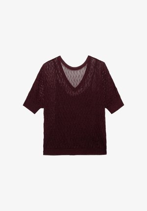 Bordeaux korte mouwen trui met V-hals, voorzien van een gestructureerd ruitpatroon en een semi-transparant materiaal. Soepele, lichte stof.