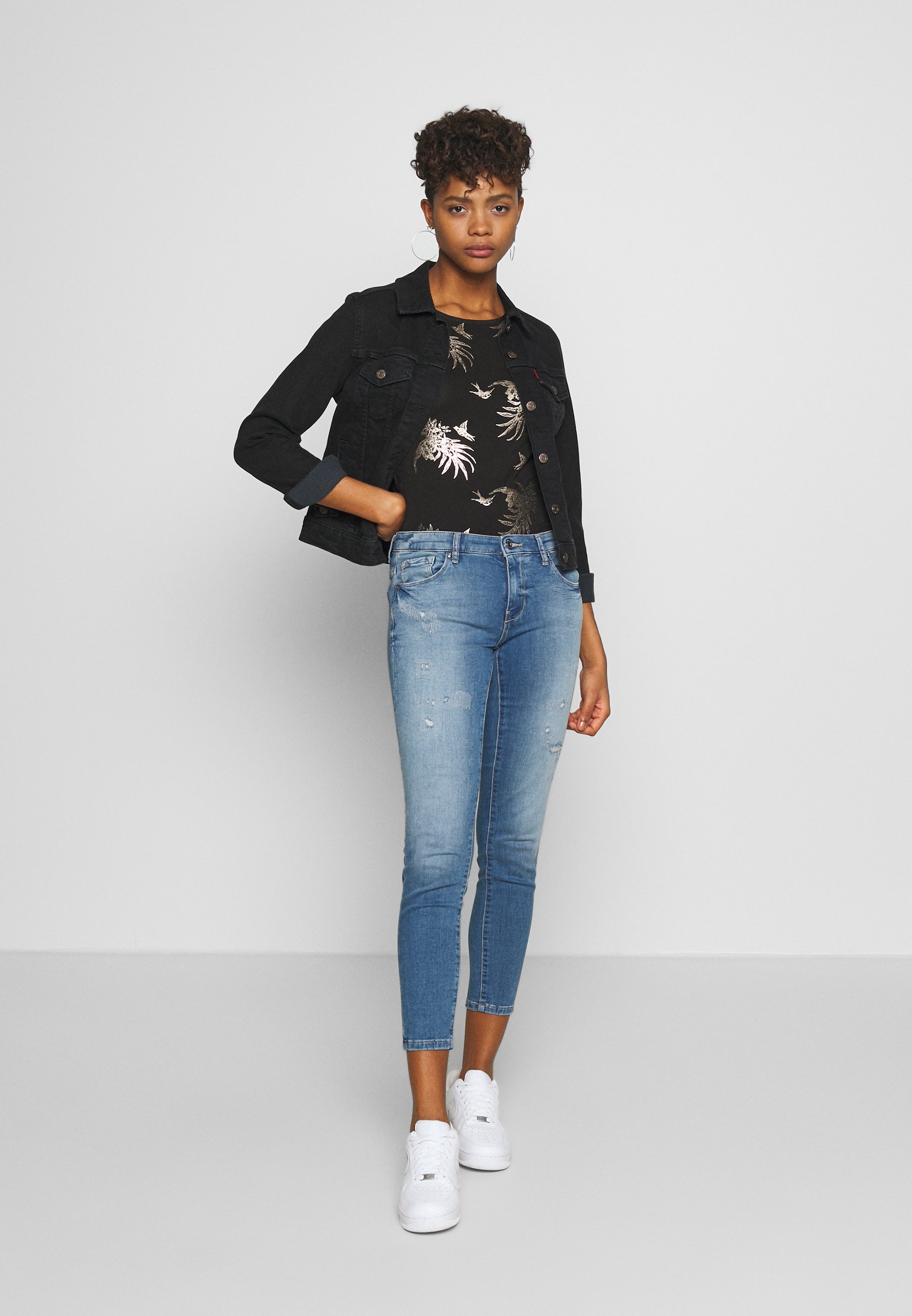 ONLY ONLCARMEN JOGG - Jeans Skinny Fit 