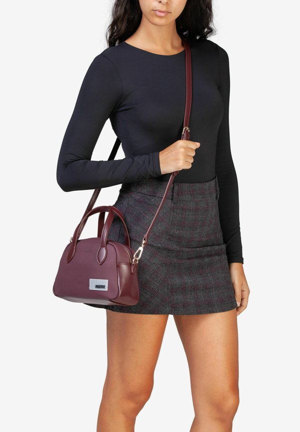 REVITA - Handtasche - bordeaux