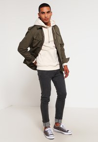 Urban Classics SWEAT BOMBER HOODY - Mikina s kapucí - sand