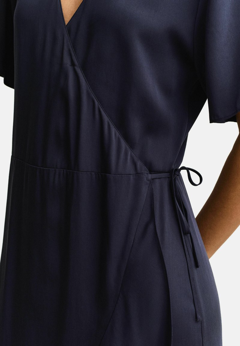 GANT FRILLY WRAP - Maxi šaty - evening blue