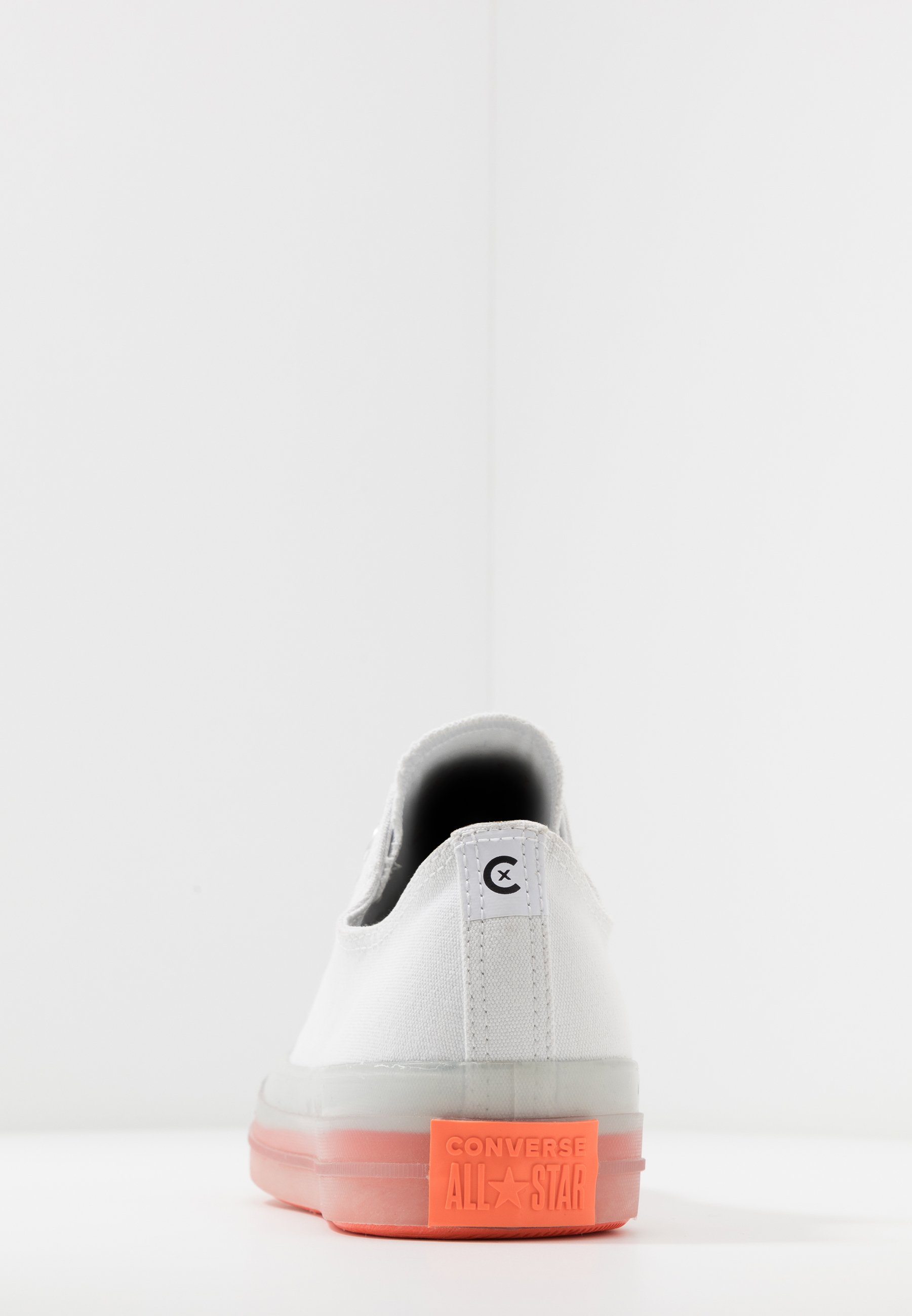 converse slip on trainers