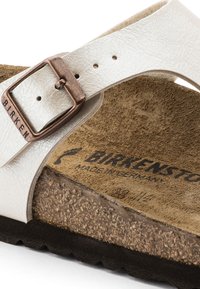Birkenstock GIZEH BF NARROW - Sandalen - white