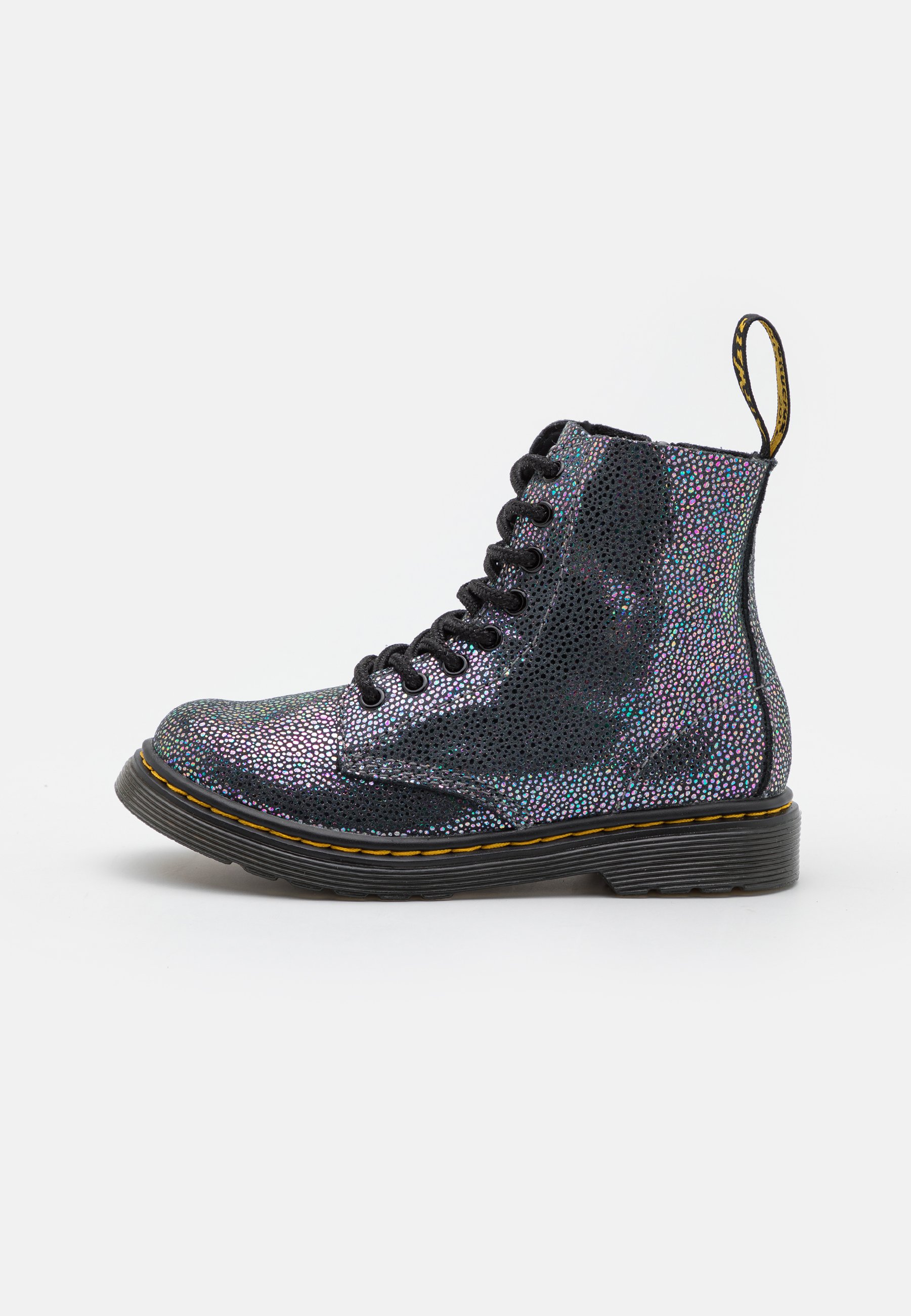 lace dr martens