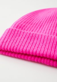 FROM FUTURE UNISEX - Lue - utopic pink