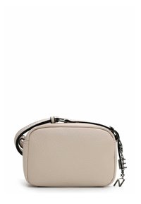 Borsa a tracolla in pelle di un beige chiaro con una finitura texturizzata, forma rettangolare, tracolla regolabile e pochi dettagli in metallo.