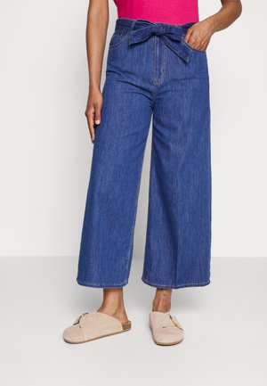 HOSE 7/8 - Flared Jeans - dark blue