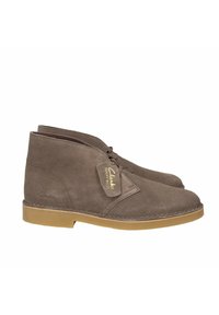 Clarks Originals DESERT EVO - Stivaletti stringati - tortora
