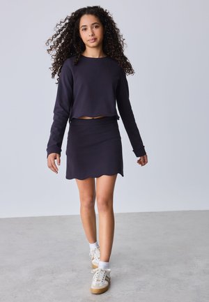Baker by Ted Baker, REGULAR FIT - PONTE SCALLOP HEM TOP & SKIRT SET 2 PIECE - A-lõikeline seelik - navy