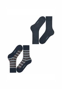 Marineblaue Socken mit kontrastierenden Mustern. Ein Paar hat horizontale Streifen; das andere ein geometrisches Motiv. Weicher Stoff, mittellang.