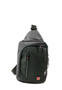 Donkergrijze sling rugzak met meerdere ritscompartimenten en een rood kruislogo op het voorvak.