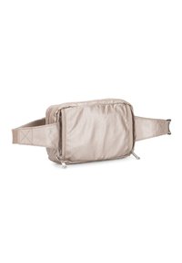 Beige ritszak met een zachte, glanzende textuur. Heeft een brede band en strakke lijnen, ideaal voor het dragen van essentials. Stijlvol maar functioneel.