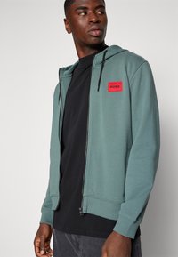 HUGO DAPLE - Felpa con zip - dark green