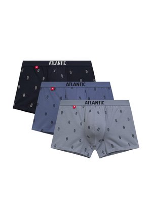 - Bokserki z krótkimi nogawkami