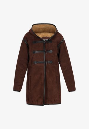 Rudas duffle paltas su gobtuvu, turintis minkštą vidų, juodus užsegimus ir kontrastingas juodas apvadas išilgai kraštų.