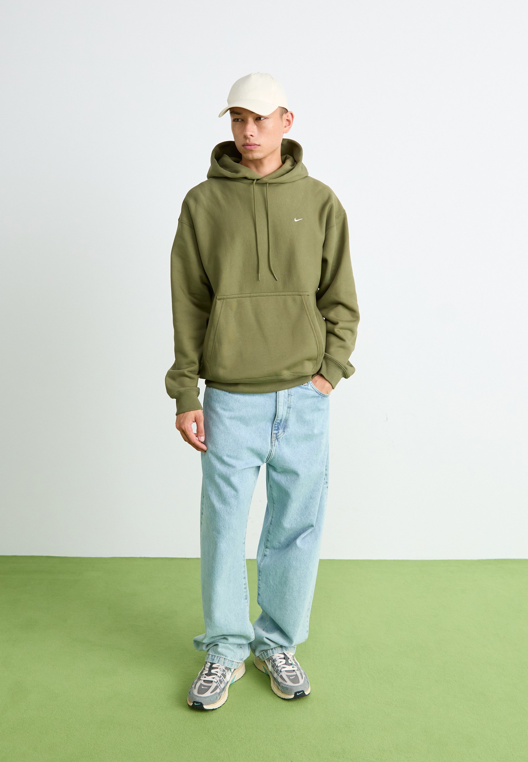 medium olive nike hoodie