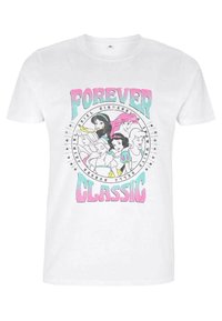 Witte katoen T-shirt met een kleurrafisch ontwerp van Disney-prinsessen en de tekst "Forever Classic" in roze en blauw.