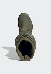 Adidas By Stella Mccartney Winterboot Winter Boots Green Zalando Co Uk Adidas By Stella Mccartney Winterboot Winter Boots Green Zalando Co Uk