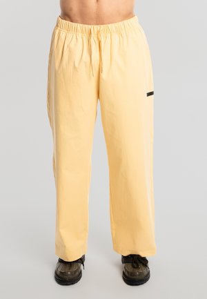 COZY FIT - Joggebukse - yellow