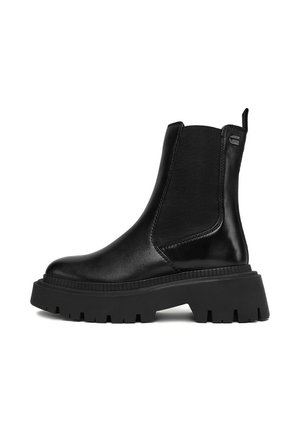 CHELSEA - Botines con plataforma - black