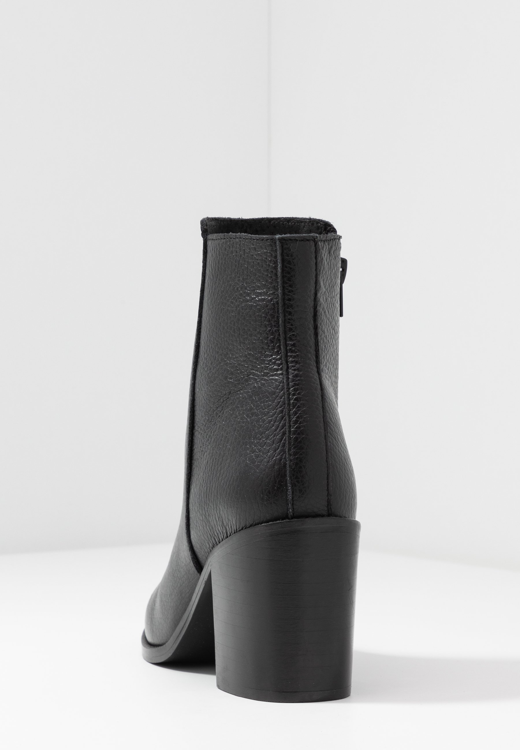 mint&berry Enkellaarsjes met hoge hak black Zalando.nl mint&berry Enkellaarsjes met hoge hak black Zalando.nl