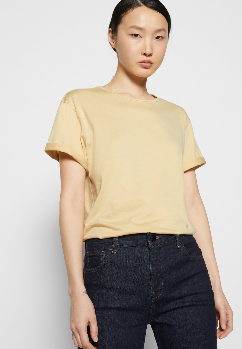 Damen Kleider | Theory PERFECT TEE APEX T-Shirt basic butter yellow/gelb - ZE33389 Damen Kleider | Theory PERFECT TEE APEX T-Shirt basic butter yellow/gelb - ZE33389