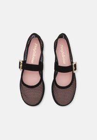 Pretty Ballerinas Ankle strap ballet pumps - blacks