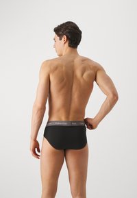 Calvin Klein Underwear HIP BRIEF 3 PACK COTTON STRETCH - Slip - black/cherry kiss/eiffle tower/moss green