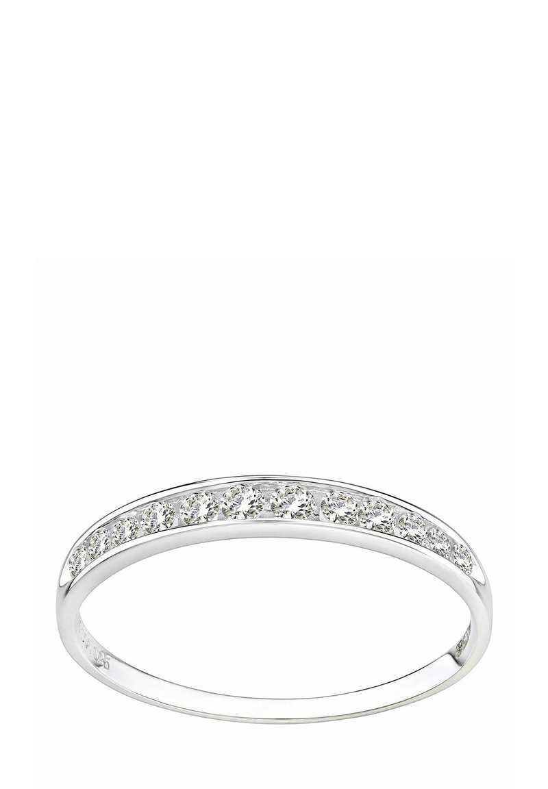 Sudraba gredzens ar mazu, apaļu caurspīdīgu akmeņu rindu, kas izkārtota gar augšpusi. Gluda, pulēta apdare ar minimālistisku dizainu.