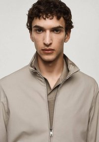 Mango Leichte Jacke - grey