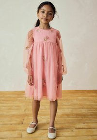 Next REGULAR FIT EMBELLISHED  - Koktailové šaty/večierkové šaty - pink