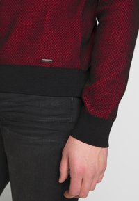 HUGO Trui - black