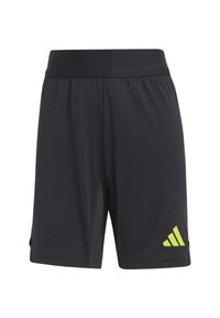 Zwarte sportshorts met een elastische tailleband, voorzien van gele accenten en een logo aan de onderkant van de linkerkant. Glad materiaal en knielengte ontwerp.