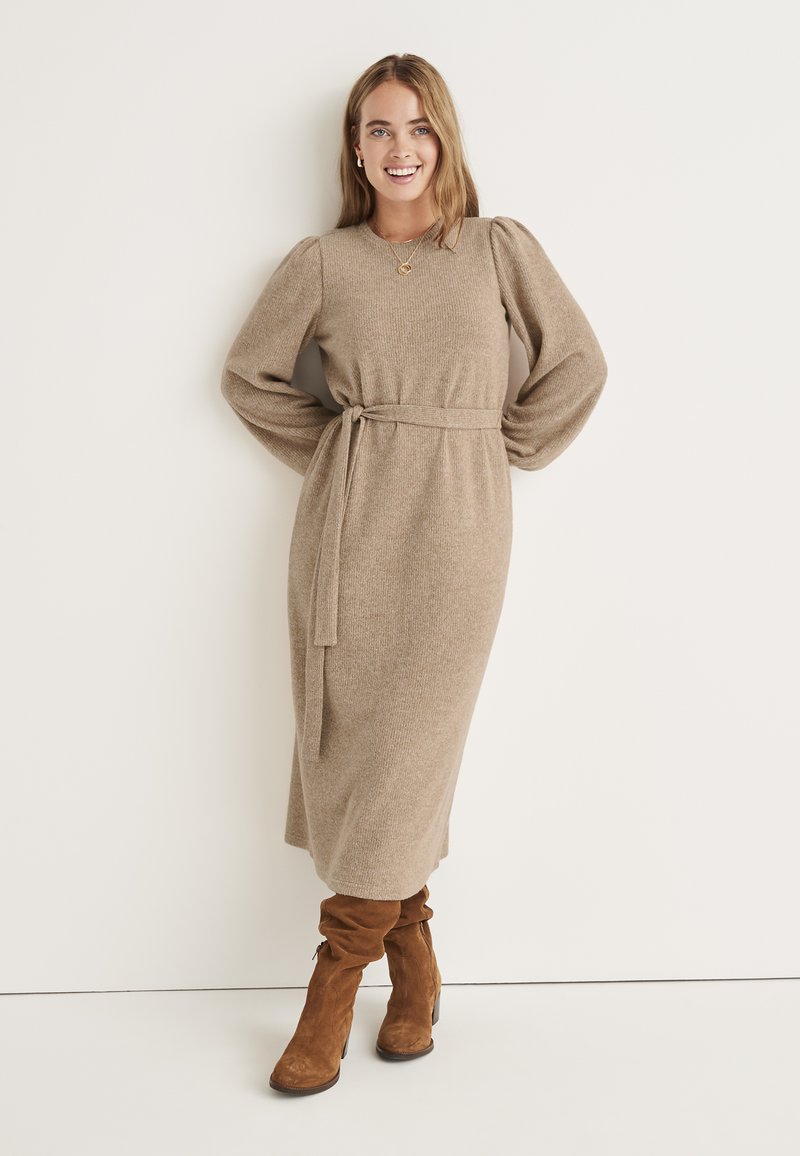 Cellbes of Sweden COSY Jumper dress light nougat melange/tan