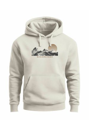 Cremefarbener Hoodie mit einer Fronttasche, der eine Illustration von Bergen und ein Sonnendesign über dem Text "NEVERLESS®" zeigt. Weiche Stoffstruktur.