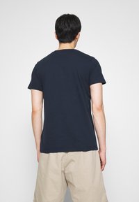 Abercrombie & Fitch Camiseta estampada - dark blue