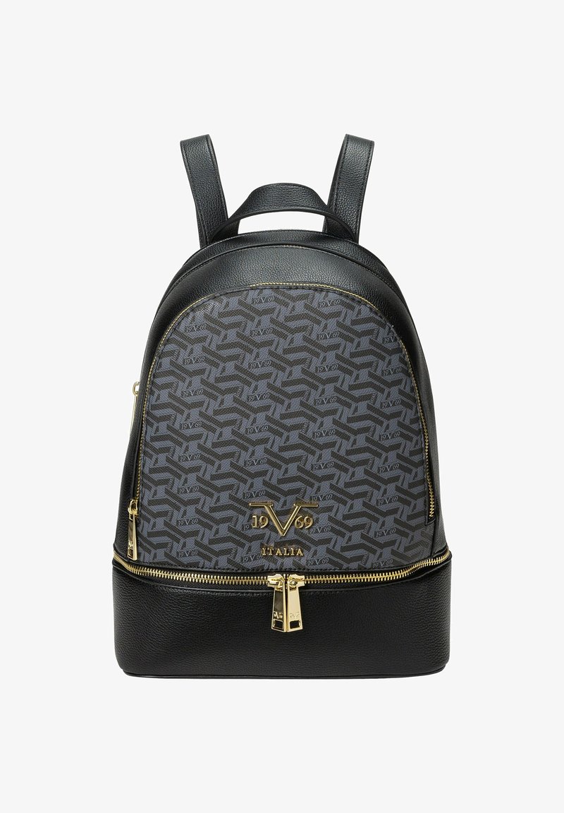 Zwarte leren rugzak met een geometrisch grijs patroon. Voorzien van een gouden rits en logo-detail aan de voorkant. Dubbel verstelbare schouderbanden.