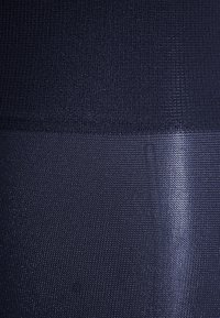 Wolford SATIN TOUCH - Knästrumpor - admiral