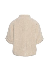Beige pluche fleece jack, korte mouwen, kraagloos ontwerp, gestructureerd oppervlak, geen sluitingen, naden zichtbaar aan de achterkant.