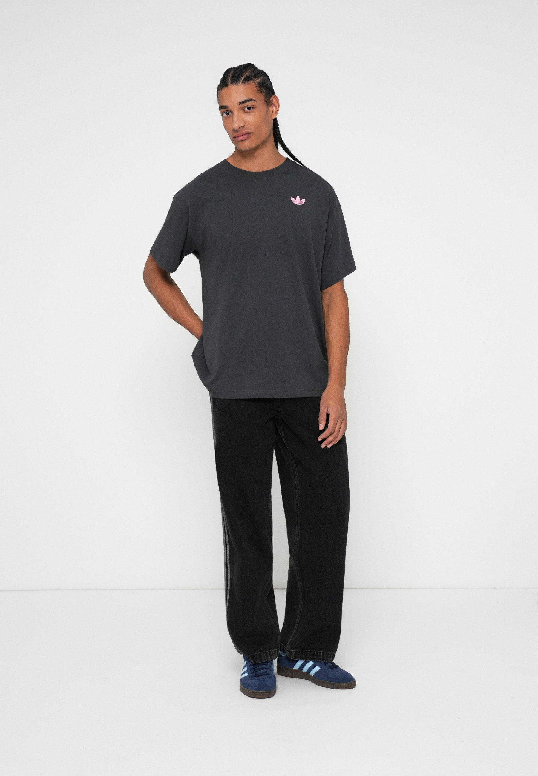 adidas Originals RAMEN TREFFY - Print T-shirt - black - Zalando.co.uk
