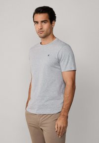 Hackett London Jednoduché tričko - light grey marl